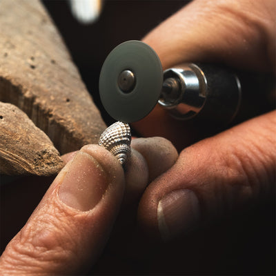 Pompon lié aux vagues