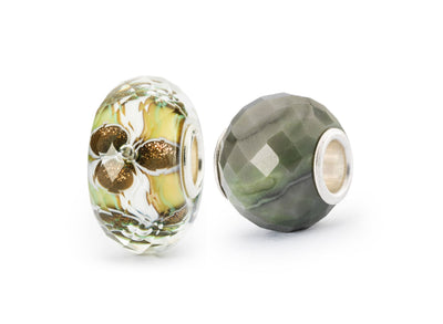 Duo - Stilvolle Blüten + Runder Grüner Calcit, Facettiert